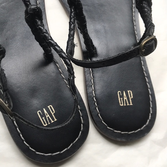 Gap Black Leather braided thong sandals - Picture 3 of 6